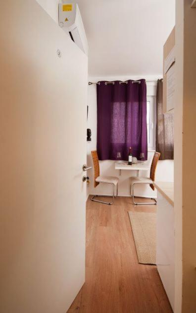 ספליט Centar 2 Private Room With Ensuite And Kitchenette מראה חיצוני תמונה
