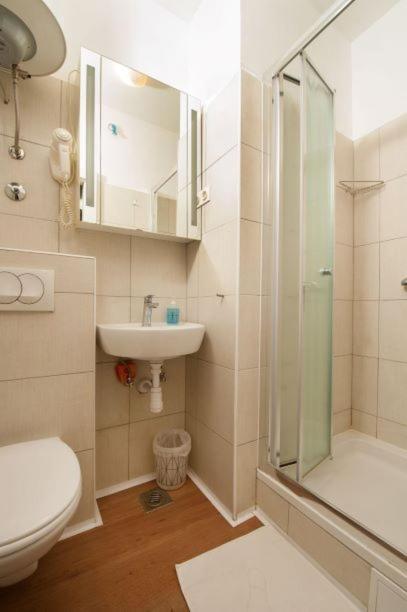 ספליט Centar 2 Private Room With Ensuite And Kitchenette מראה חיצוני תמונה